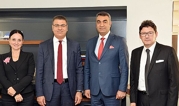 KOSDER'den Ulaştırma ve Altyapı Bakanlığı'na Ziyaret KOSDER'den Ulaştırma ve Altyapı Bakanlığı'na Ziyaret