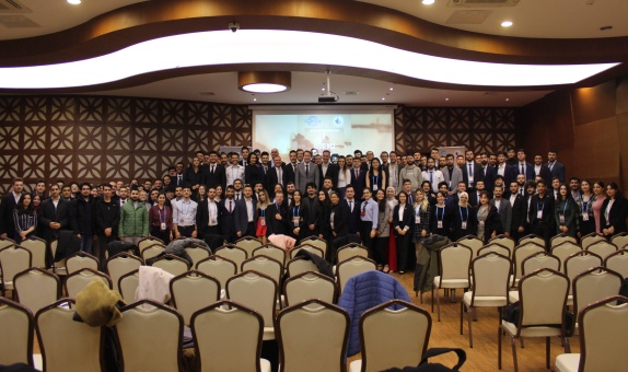 Gemi Mühendisleri Odası 9. Öğrenci Çalıştayı Gerçekleştirildi Gemi Mühendisleri Odası 9. Öğrenci Çalıştayı Gerçekleştirildi