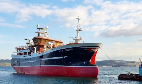 Cemre Tersanesi NB65 Hardhaus'u Suya İndirdi