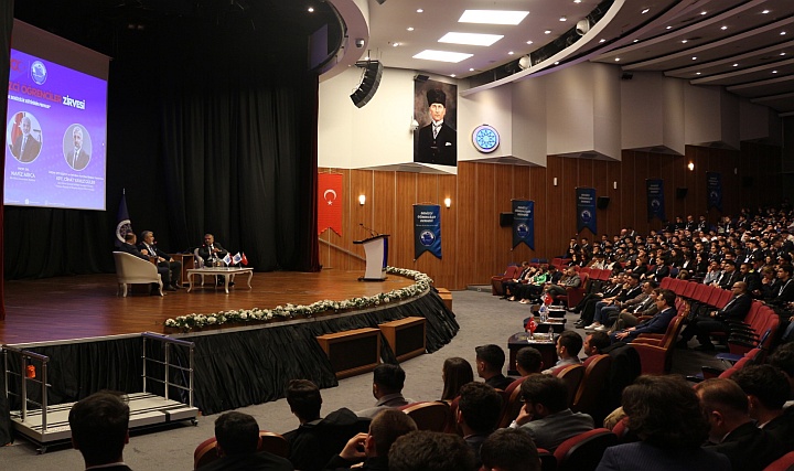 Denizci Öğrenciler Derneği, 25. Ulusal Denizci Öğrenciler Zirvesi'ni Gerçekleştirdi Denizci Öğrenciler Derneği, 25. Ulusal Denizci Öğrenciler Zirvesi'ni Gerçekleştirdi