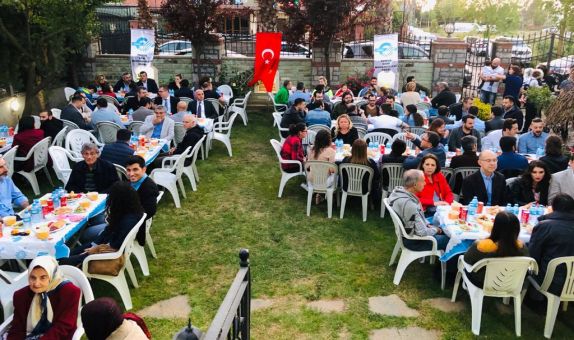 GMO Geleneksel İftar Yemeğinde Üyeleri ile Buluştu GMO Geleneksel İftar Yemeğinde Üyeleri ile Buluştu