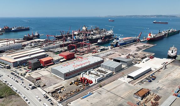 Ödüller Hazır. Törenle Sahiplerine Takdim Edilmeyi Bekliyor