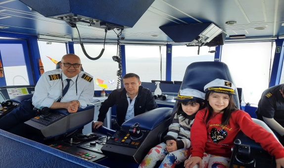 İDO Kaptan Köşkünü Geleceğin Kaptanlarına Emanet Etti