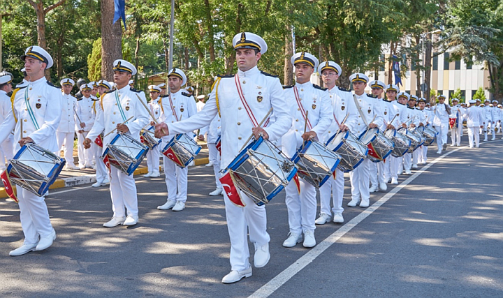 İTÜ Denizcilik Fakültesi'nde Mezuniyet Heyecanı