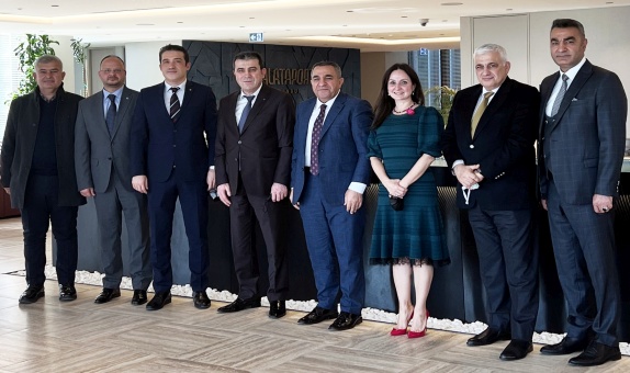 KOSDER Yönetim Kurulu Yeni Yılın İlk Ziyaretini Gerçekleştirdi