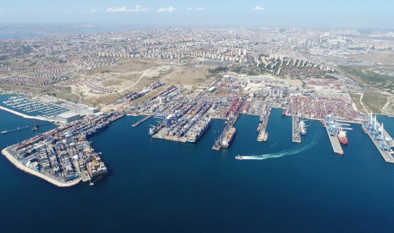 Limancılık Sektöründen 96,3 milyar TL'lik Ekonomik Etki Limancılık Sektöründen 96,3 milyar TL'lik Ekonomik Etki