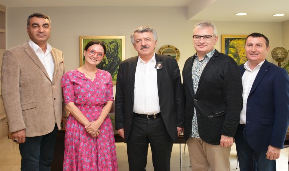 Türk Armatörler Birliği'nden KOSDER'e Ziyaret Türk Armatörler Birliği'nden KOSDER'e Ziyaret